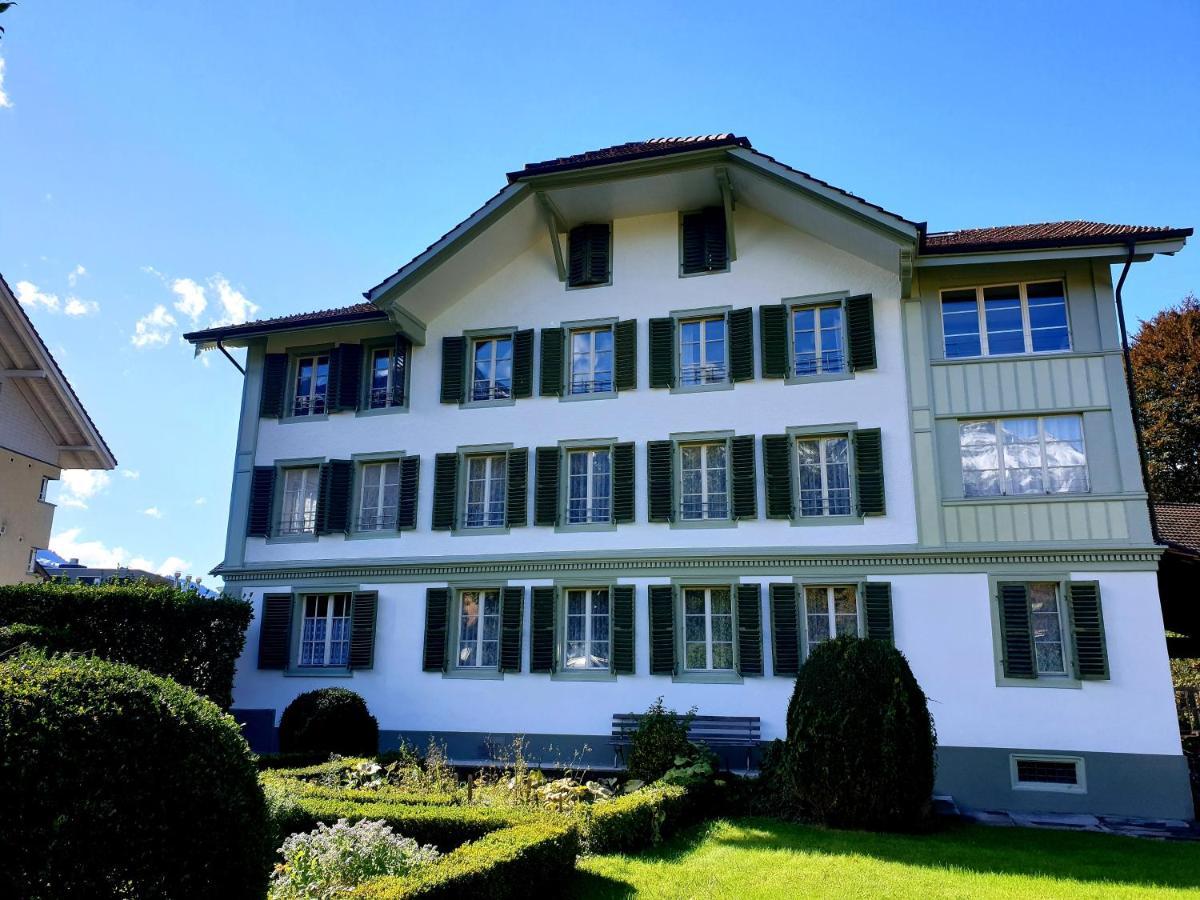 Interlaken Town House Sleeps 12 Guests Central Eksteriør billede