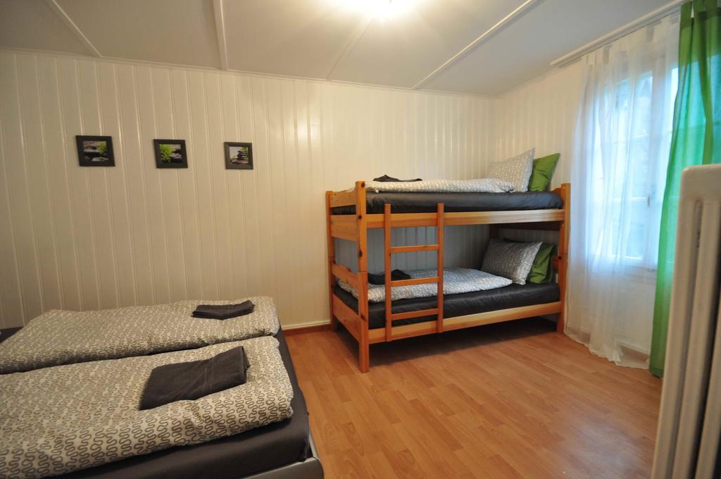 Interlaken Town House Sleeps 12 Guests Central Værelse billede